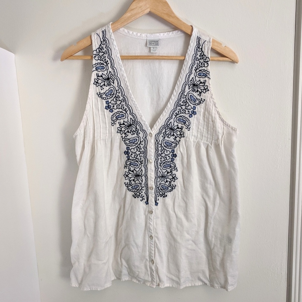 🌊☀️Boho White & Blue Embroidered Tank SZ L